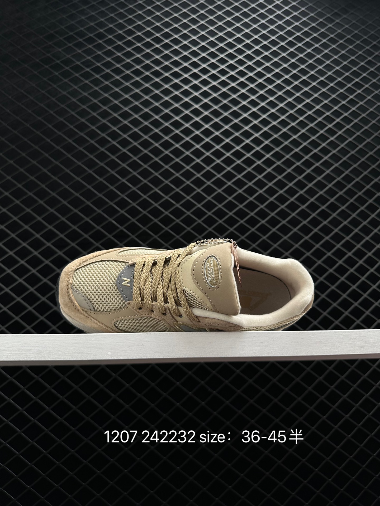 New Balance  ML2002RBA